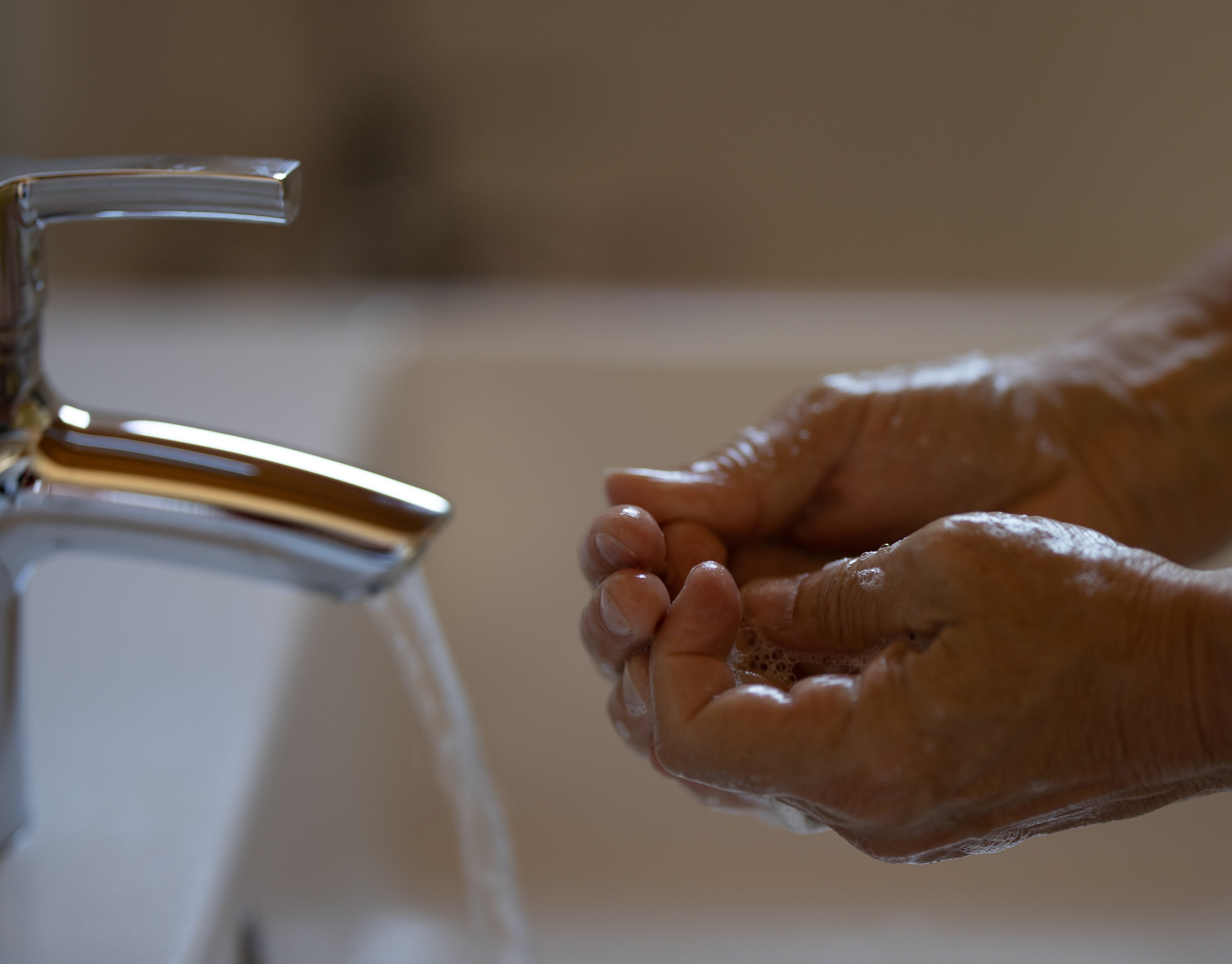 Håndvask er centralt i Hotel- og Restaurantskolens hygiejnekurser.