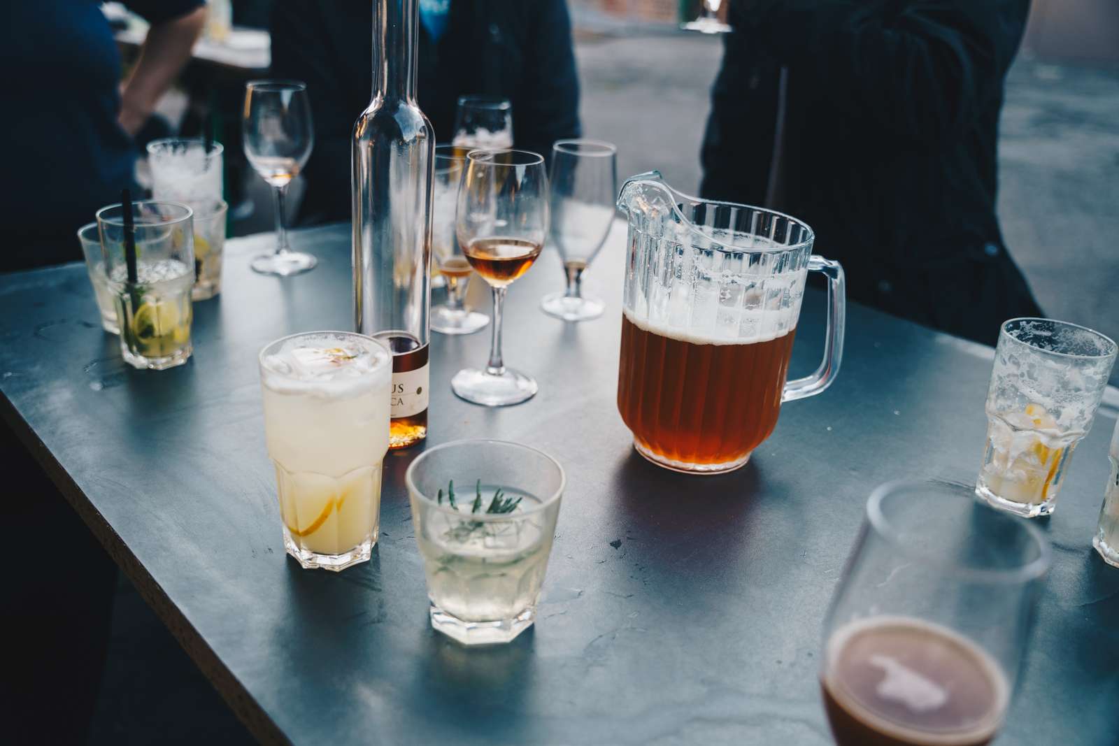 Cocktails i fredagsbaren Hotel- og Restaurantskolen