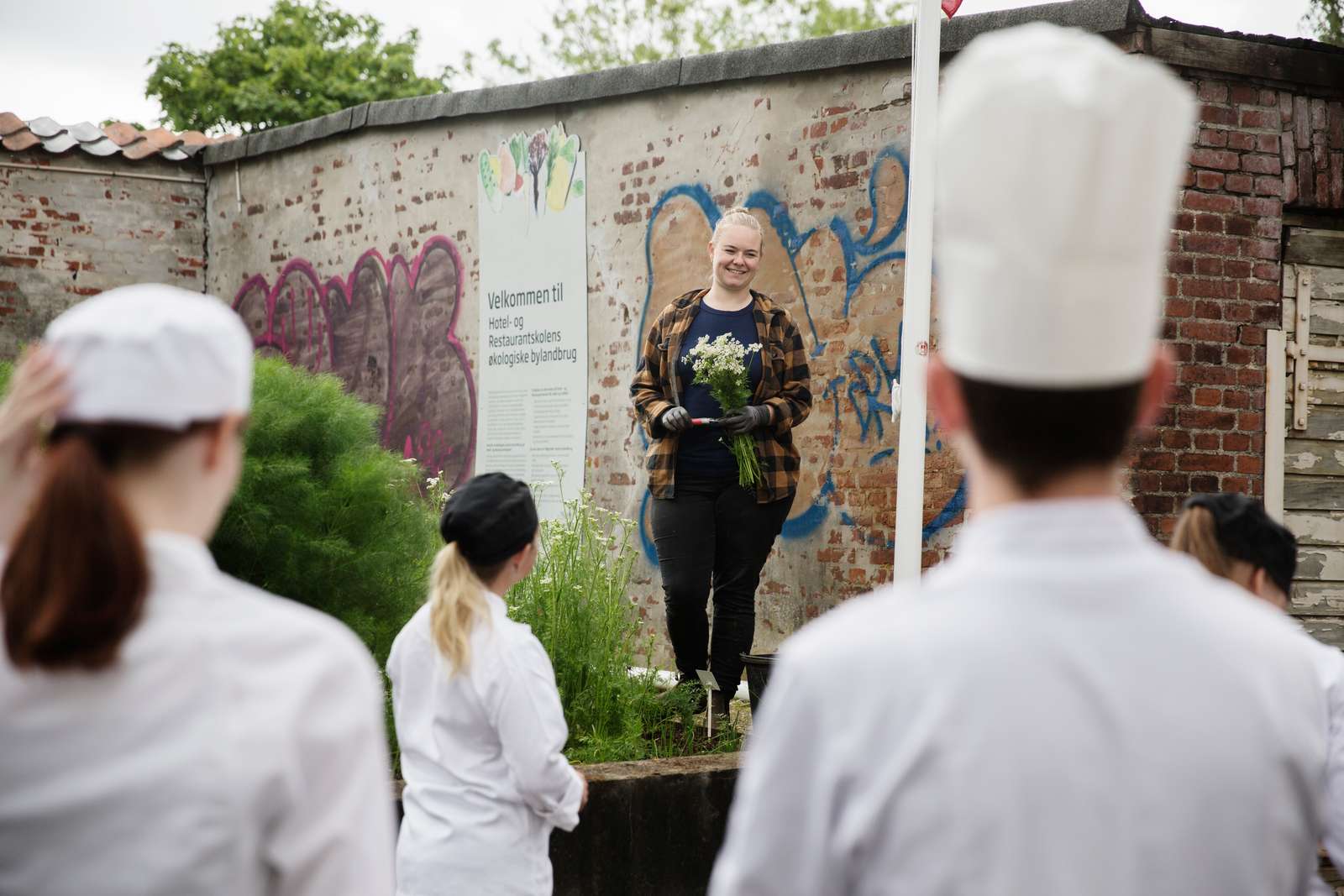 Hotel- og Restaurantskolen har sin egen byhave midt i Valby.