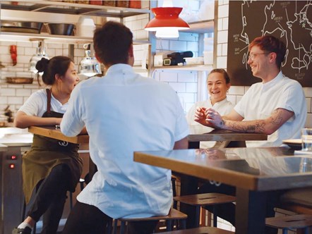 I Ny mesterlære på Hotel- og Restaurantskolen i København arbejder du praktisk fra dag ét.